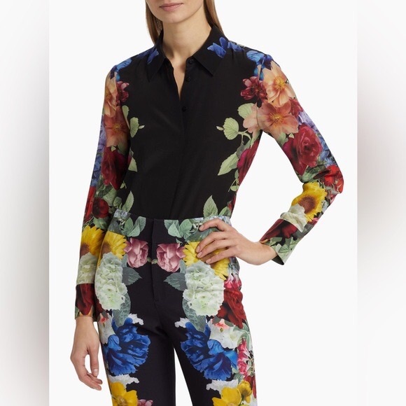 Alice + Olivia Brady Button-Front Top. - Picture 8 of 14